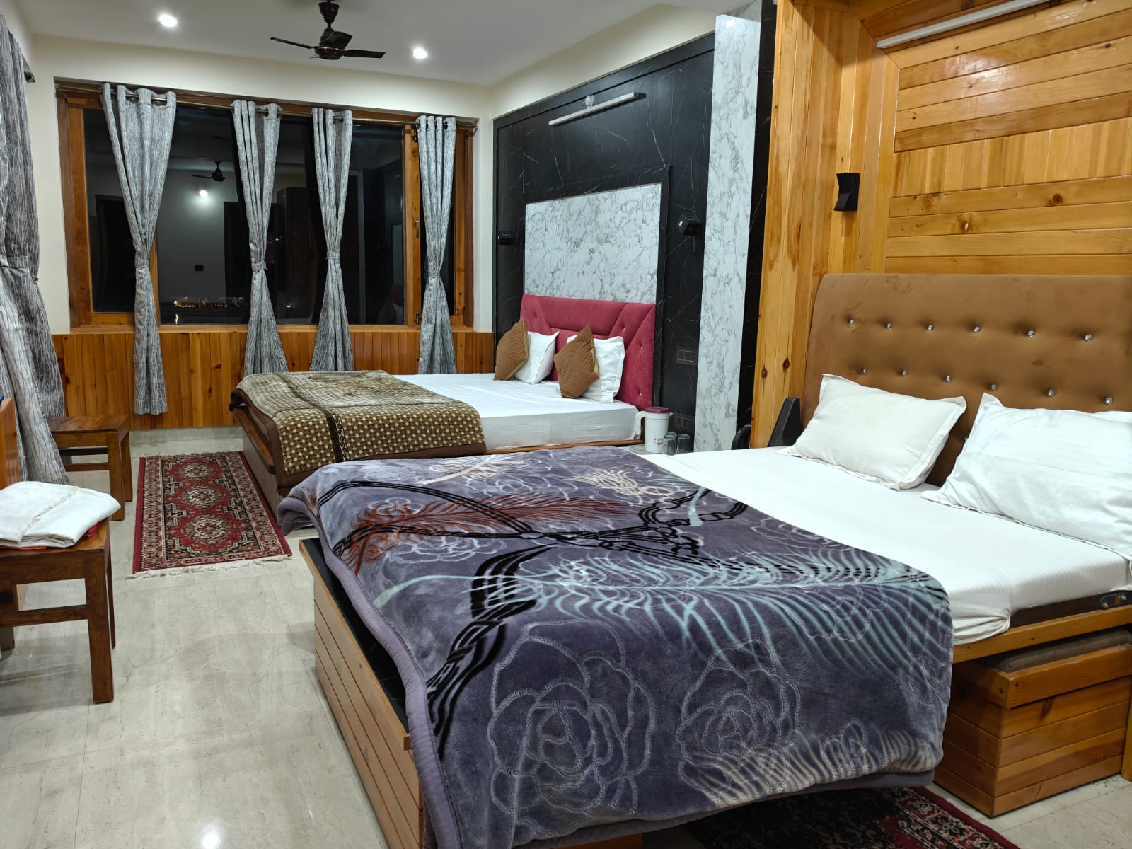 Master Bed Section